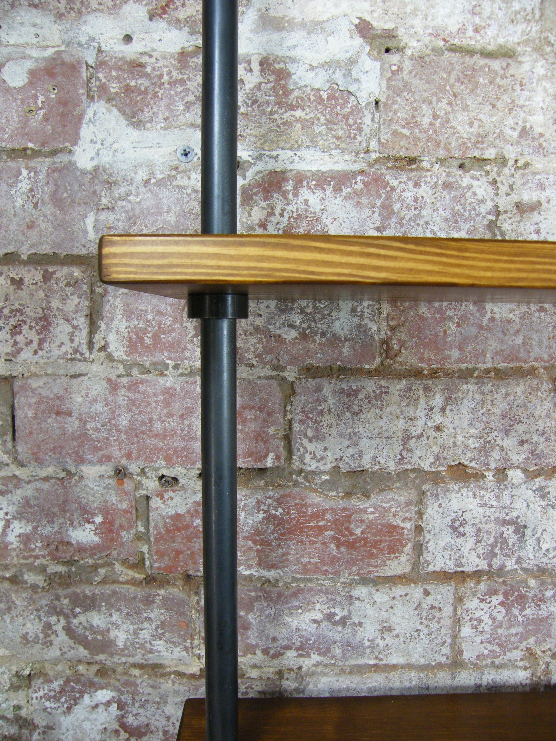 Redwood, scaffold board, birch ply... gas pipe, scaff pipe or copper!  Whatever the combination, here you'll find my collection of Floor Standing Shelving Units - This page shows a 2 bay kitchen shelving storage unit, with three vertical black pipe struts and five shelves. Perfect for kitchen storage as in the picture, or as a bookcase. 